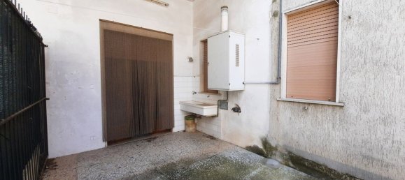 7-salle Appartement à Grottaglie, Italy No. 162194 16