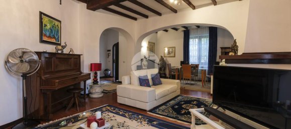 4 bedrooms Villa in Vermezzo con Zelo, Italy No. 287077 13