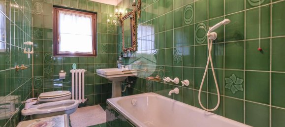 4 bedrooms Villa in Vermezzo con Zelo, Italy No. 287077 27