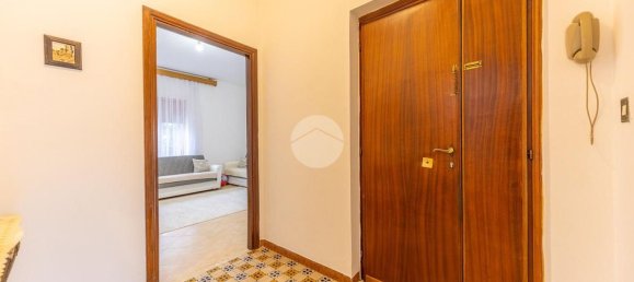 4 rooms Apartment in Rome, Italy No. 298305 7