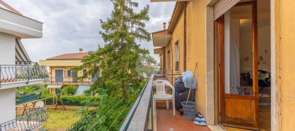 4 rooms Apartment in Rome, Italy No. 298305 23