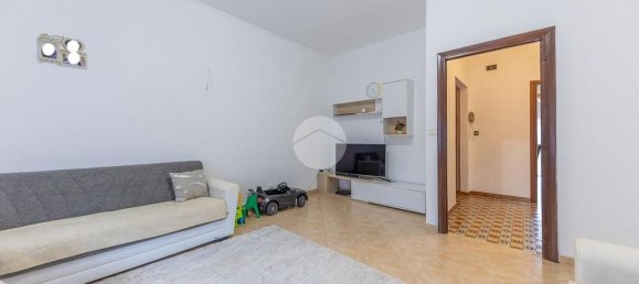 4 rooms Apartment in Rome, Italy No. 298305 5