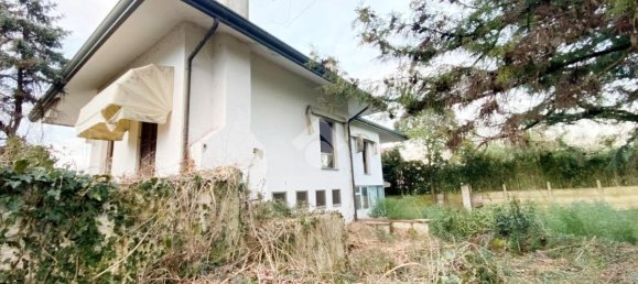 5 rooms Villa in Treviso, Italy No. 146538 6