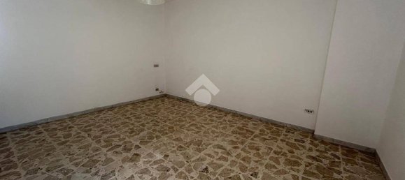 Apartamento de 2 dormitorios en Barletta, Italy No. 348549 6