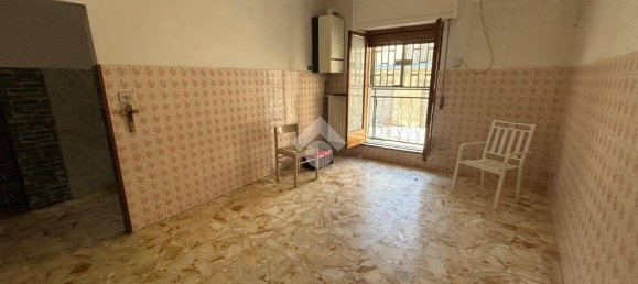 Apartamento de 2 dormitorios en Barletta, Italy No. 348549 2