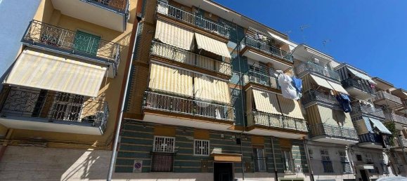 Apartamento de 2 dormitorios en Barletta, Italy No. 348549 10