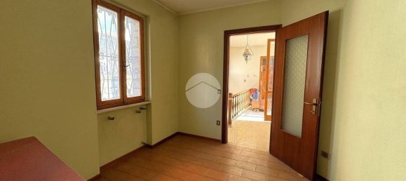 4 bedrooms House in Bienno, Italy No. 101835 21