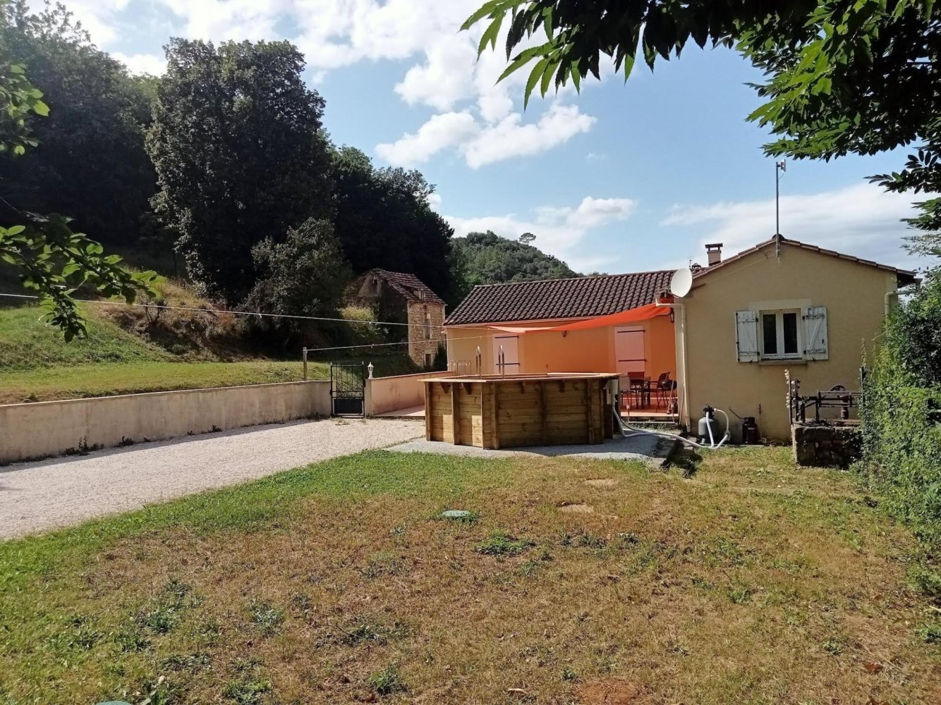 3 bedrooms Villa in Calviac-en-Perigord, France No. 112034