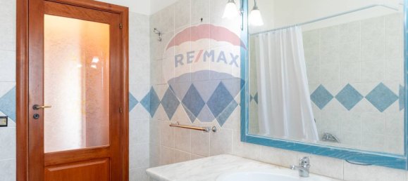 Apartamento de 2 dormitorios en Pozzuoli, Italy No. 269207 9