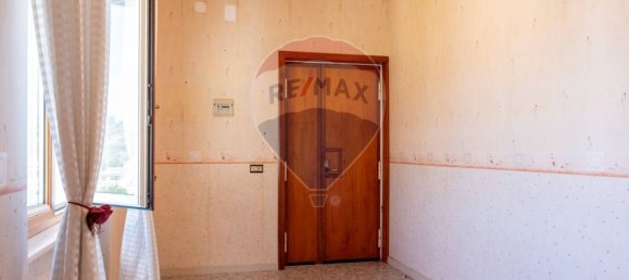 Apartamento de 2 dormitorios en Pozzuoli, Italy No. 269207 28