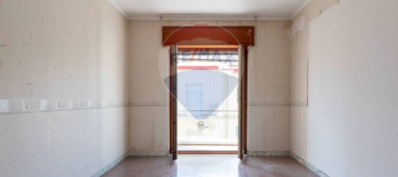 Apartamento de 2 dormitorios en Pozzuoli, Italy No. 269207 11