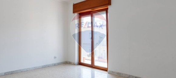 Apartamento de 2 dormitorios en Pozzuoli, Italy No. 269207 15