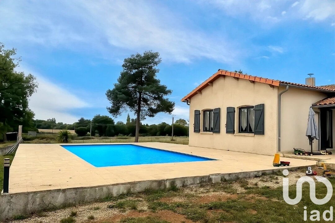 4 غرف نوم منزل في Deux-Sevres, France رقم 357430
