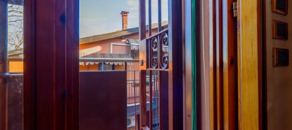 3 rooms Apartment in San Lazzaro di Savena, Italy No. 165030 13