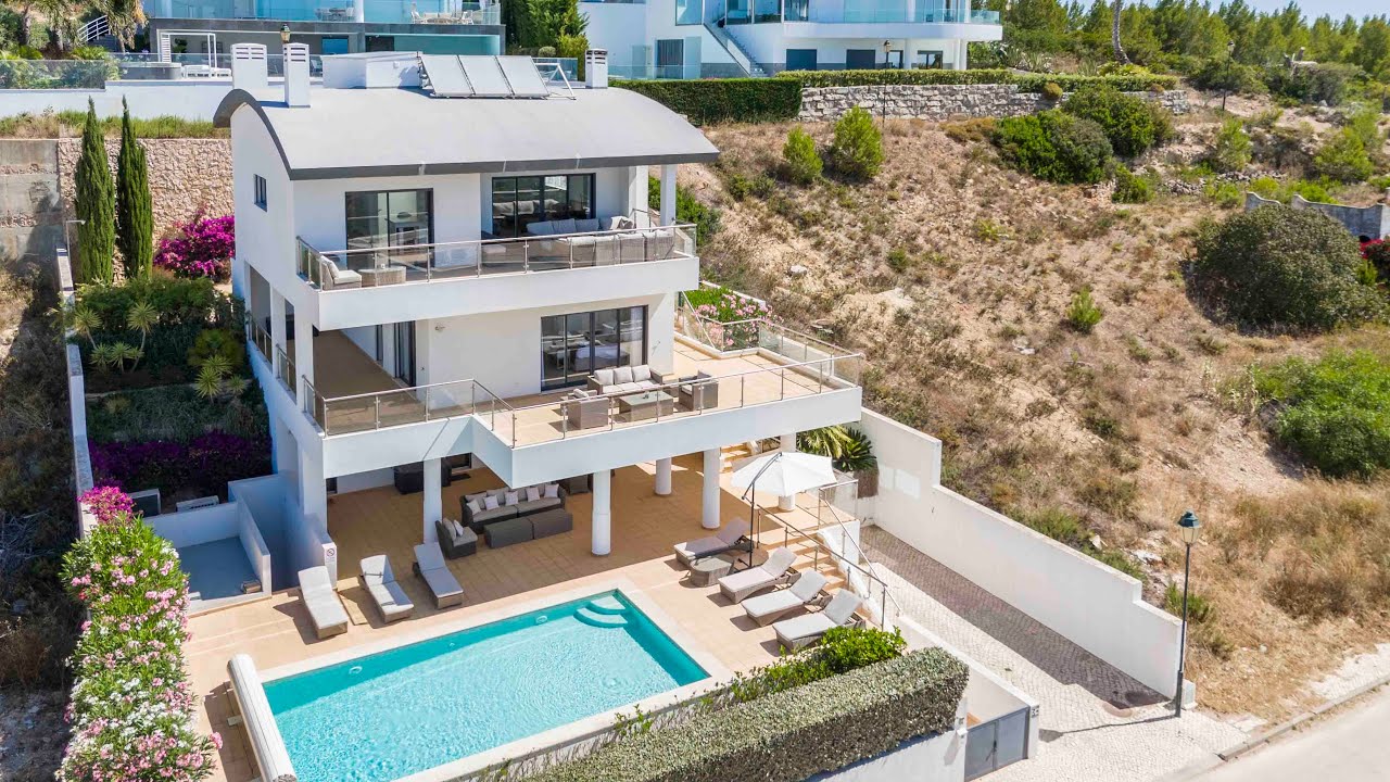 3 bedrooms House in Budens, Portugal No. 207375