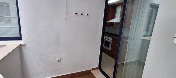 Apartamento de 2 dormitorios en Castellón, Spain No. 166114 27