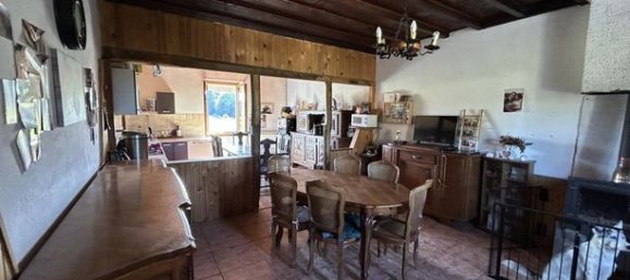 8 bedrooms House in Creuse, France No. 304157 2