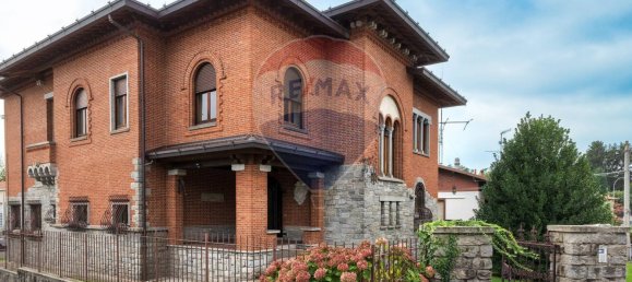 5 غرف نوم فيلا في Jerago con Orago, Italy رقم 356153 5