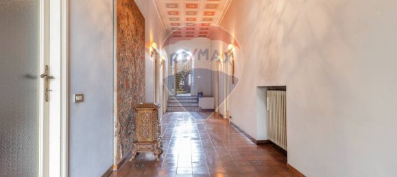 5 غرف نوم فيلا في Jerago con Orago, Italy رقم 356153 39