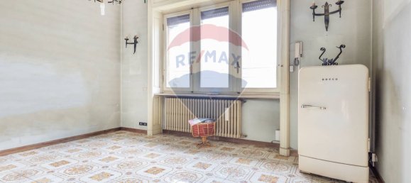 5 غرف نوم فيلا في Jerago con Orago, Italy رقم 356153 23