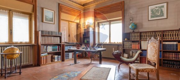 5 غرف نوم فيلا في Jerago con Orago, Italy رقم 356153 36