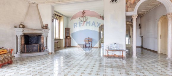 5 غرف نوم فيلا في Jerago con Orago, Italy رقم 356153 14