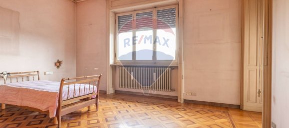 5 غرف نوم فيلا في Jerago con Orago, Italy رقم 356153 32