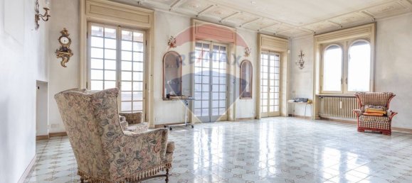 5 غرف نوم فيلا في Jerago con Orago, Italy رقم 356153 17