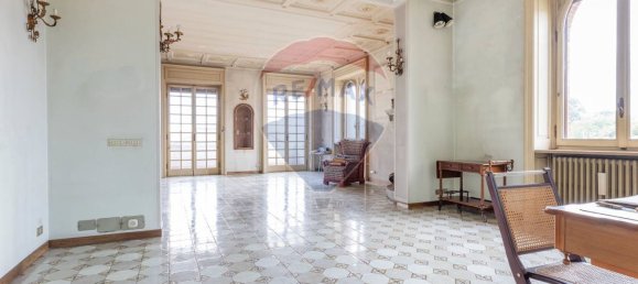 5 غرف نوم فيلا في Jerago con Orago, Italy رقم 356153 18