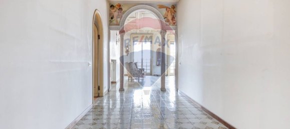 5 غرف نوم فيلا في Jerago con Orago, Italy رقم 356153 11