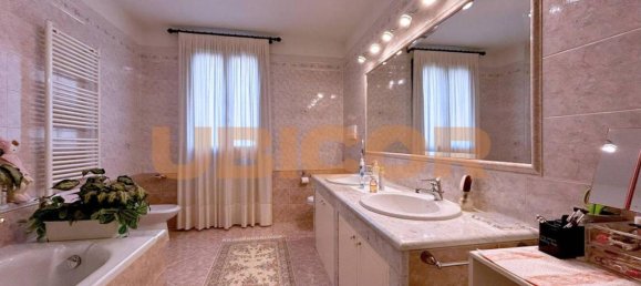 Вилла с 9 комнатами в Гальциньяно Терме, Италия № 80778 15