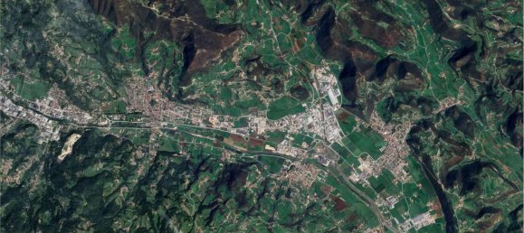 Земельный участок в Корнедо Вичентино, Италия № 357548 3