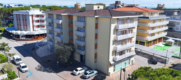 2 rooms Apartment in San Michele al Tagliamento, Italy No. 59019 2