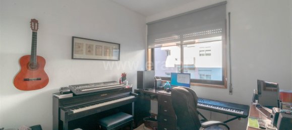 3 chambres Appartement à Porto, Portugal No. 82615 12