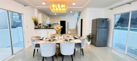 3 Schlafzimmer Haus in Pattaya, Thailand, Nr. 26479 8