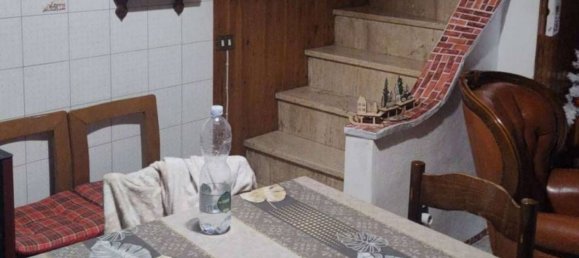Apartamento de 3 dormitorios en Ronciglione, Italy No. 379169 17