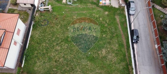 1 room Land in Pozzo d'Adda, Italy No. 34314 4