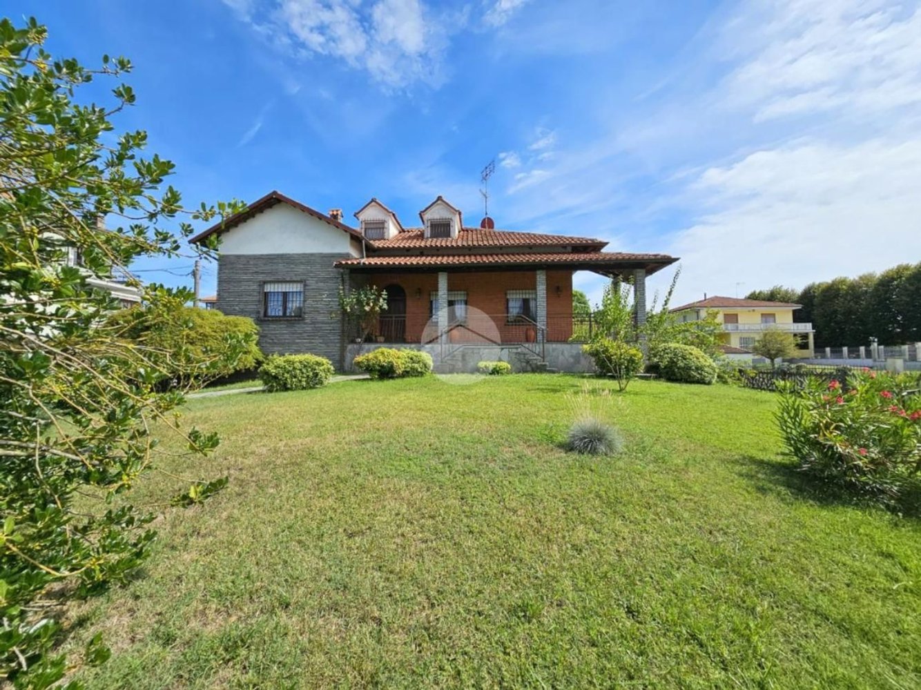 10-salle Villa à Rondissone, Italy No. 300372