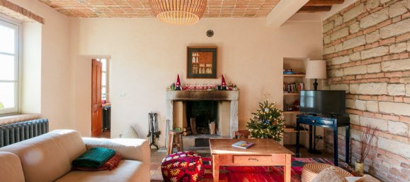 Casa de 6 dormitorios en Odalengo Grande, Italy No. 81142 2