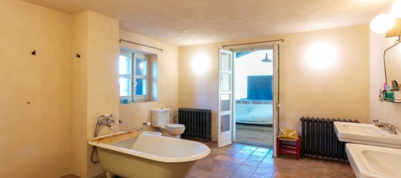 Casa de 6 dormitorios en Odalengo Grande, Italy No. 81142 12