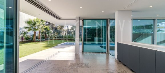 4 bedrooms Villa in Cascais, Portugal No. 115898 22