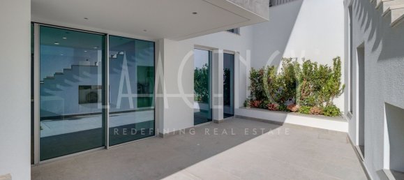 4 bedrooms Villa in Cascais, Portugal No. 115898 6