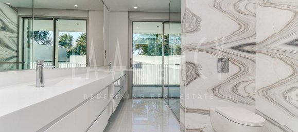 4 bedrooms Villa in Cascais, Portugal No. 115898 26