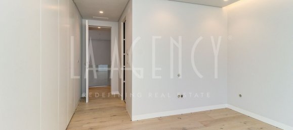 4 bedrooms Villa in Cascais, Portugal No. 115898 16