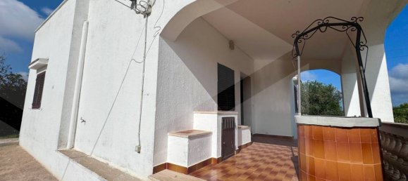 3 rooms Villa in Ostuni, Italy No. 22363 2