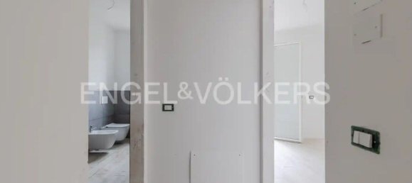 3 rooms Apartment in Venice, Italy No. 127291 10