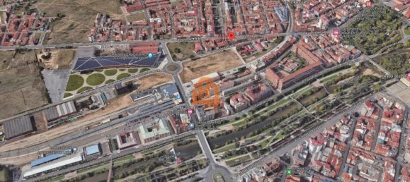 221m² Building in Leon, Spain No. 74657 4