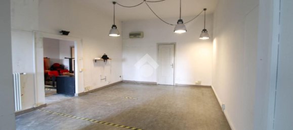 70m² Commercial property in Cernusco sul Naviglio, Italy No. 85147 13