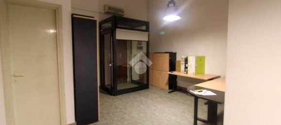 70m² Commercial property in Cernusco sul Naviglio, Italy No. 85147 12