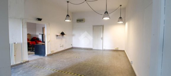 70m² Commercial property in Cernusco sul Naviglio, Italy No. 85147 22